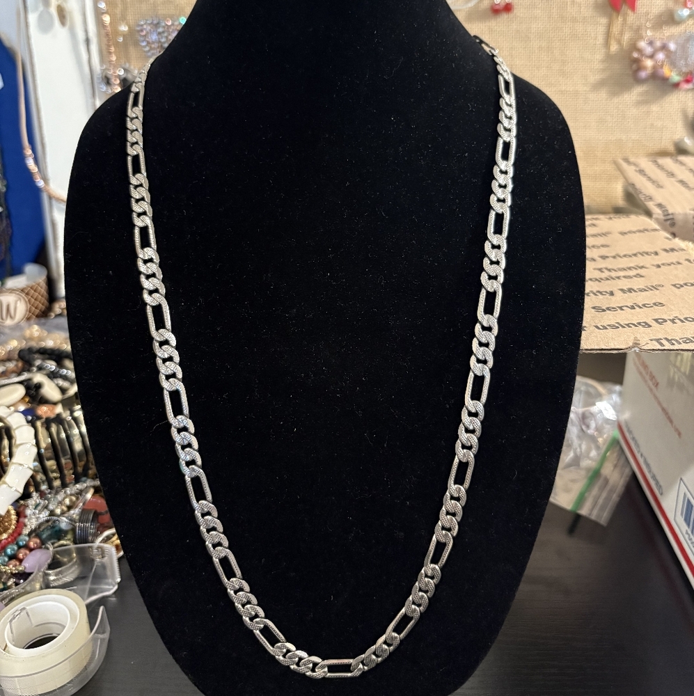 .925 Stamped Figuro Chain